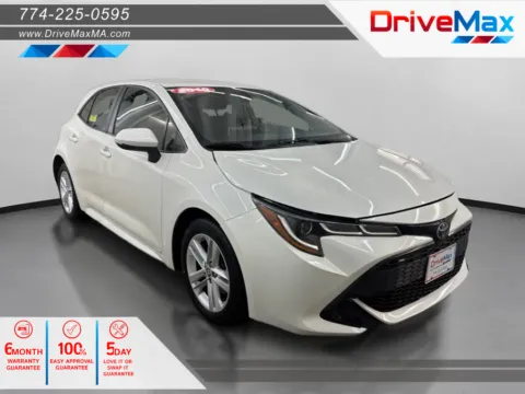 White 2019 Toyota Corolla Hatchback SE Hatchback 4D for sale in West Bridgewater, MA