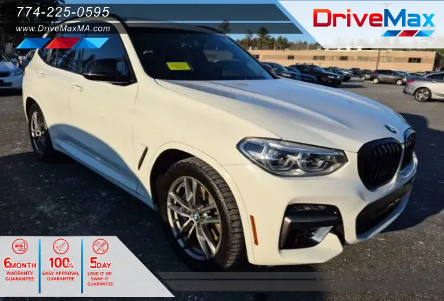 2020 BMW X3 40i's photo