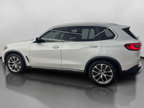 More photos of 2019 BMW X5 xDrive50i Sport Utility 4D at DriveMax (Auto Center Sales and Service), MA