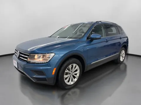 More photos of 2018 Volkswagen Tiguan 2.0T SE Sport Utility 4D at DriveMax (Auto Center Sales and Service), MA