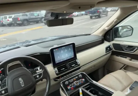 Another view of 2020 Lincoln Navigator L Reserve Sport Utility 4D for sale in West Bridgewater, MA at DriveMax (Auto Center Sales and Service)