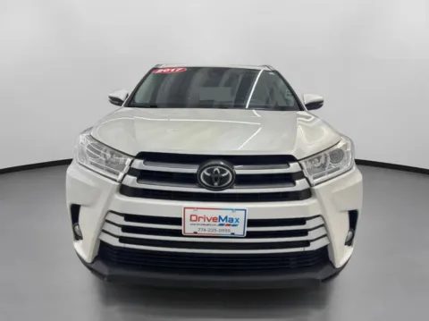 Photos of 2017 Toyota Highlander XLE Sport Utility 4D for sale in West Bridgewater, MA at DriveMax (Auto Center Sales and Service)