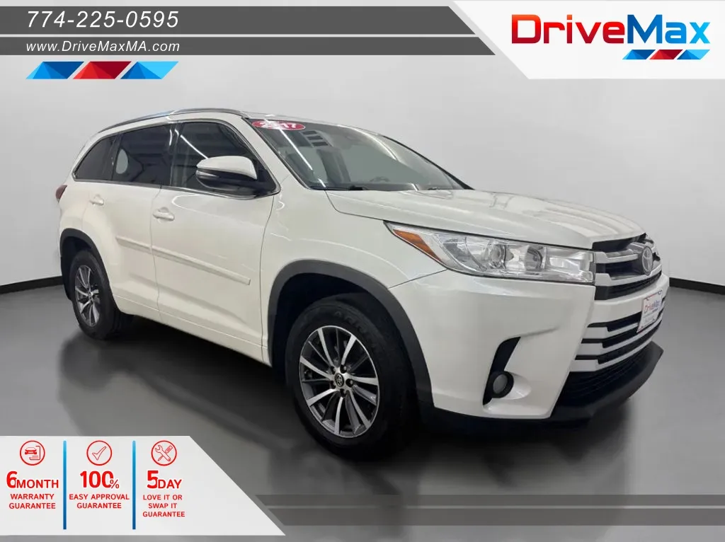 White 2017 Toyota Highlander XLE Sport Utility 4D for sale in West Bridgewater, MA