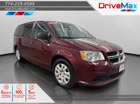 Red 2019 Dodge Grand Caravan Passenger SE Minivan 4D for sale in West Bridgewater, MA