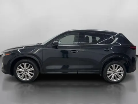 More photos of 2022 MAZDA CX-5 2.5 Turbo Signature Sport Utility 4D at DriveMax (Auto Center Sales and Service), MA