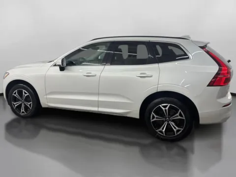 More photos of 2022 Volvo XC60 B5 Momentum Sport Utility 4D at DriveMax (Auto Center Sales and Service), MA