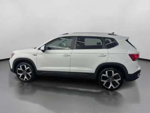 More photos of 2022 Volkswagen Taos SEL 4MOTION Sport Utility 4D at DriveMax (Auto Center Sales and Service), MA