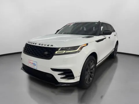 More photos of 2019 Land Rover Range Rover Velar R-Dynamic SE Sport Utility 4D at DriveMax (Auto Center Sales and Service), MA