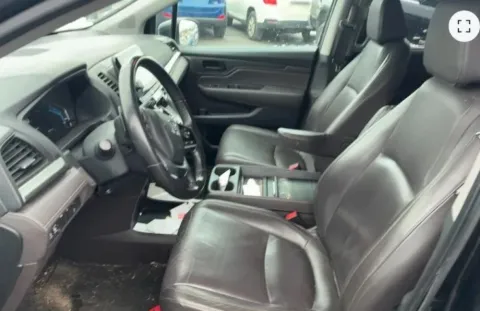 Another view of 2019 Honda Odyssey EX-L Minivan 4D for sale in West Bridgewater, MA at DriveMax (Auto Center Sales and Service)