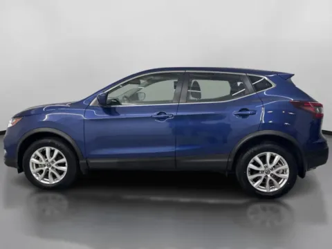 More photos of 2022 Nissan Rogue Sport S Sport Utility 4D at DriveMax (Auto Center Sales and Service), MA