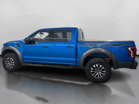 More photos of 2019 Ford F-150 SuperCrew Cab Raptor Pickup 4D 5 1/2 ft at DriveMax (Auto Center Sales and Service), MA