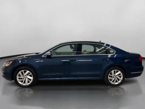 More photos of 2018 Volkswagen Passat 2.0T SE Sedan 4D at DriveMax (Auto Center Sales and Service), MA