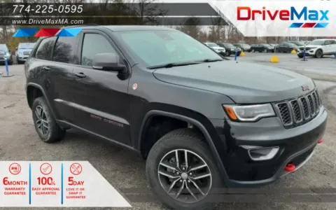 Black 2017 Jeep Grand Cherokee Trailhawk Sport Utility 4D for sale in West Bridgewater, MA