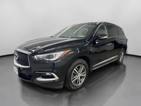 More photos of 2020 INFINITI QX60 LUXE Sport Utility 4D at DriveMax (Auto Center Sales and Service), MA