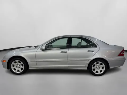 More photos of 2006 Mercedes-Benz C-Class C 280 4MATIC Sedan 4D at DriveMax (Auto Center Sales and Service), MA