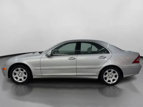 More photos of 2006 Mercedes-Benz C-Class C 280 4MATIC Sedan 4D at DriveMax (Auto Center Sales and Service), MA