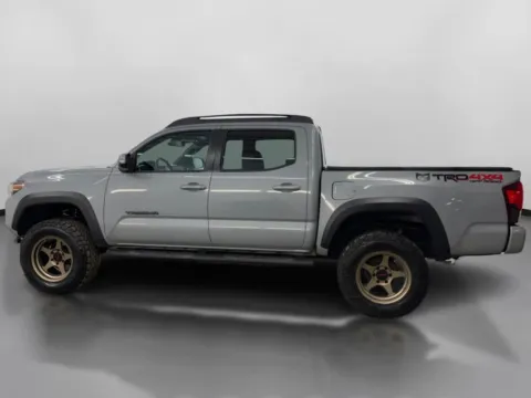 More photos of 2019 Toyota Tacoma Double Cab TRD Off-Road Pickup 4D 5 ft at DriveMax (Auto Center Sales and Service), MA