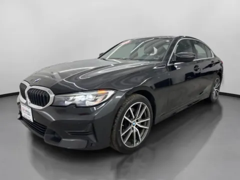 More photos of 2020 BMW 3 Series 330i xDrive Sedan 4D at DriveMax (Auto Center Sales and Service), MA