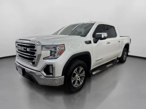 More photos of 2019 GMC Sierra 1500 Crew Cab SLT Pickup 4D 5 3/4 ft at DriveMax (Auto Center Sales and Service), MA