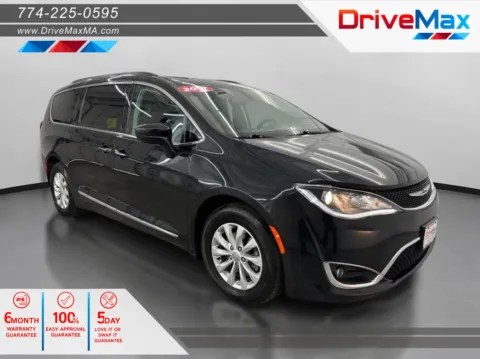Black 2017 Chrysler Pacifica Touring-L Minivan 4D for sale in West Bridgewater, MA