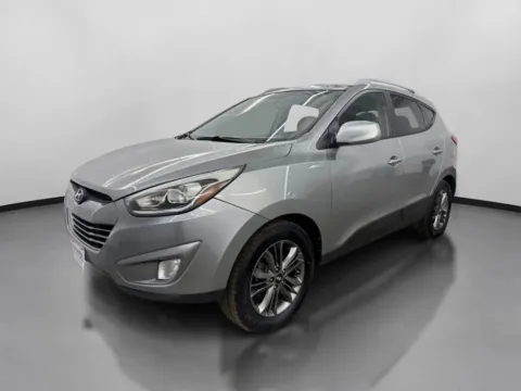 More photos of 2015 Hyundai Tucson SE Sport Utility 4D at DriveMax (Auto Center Sales and Service), MA