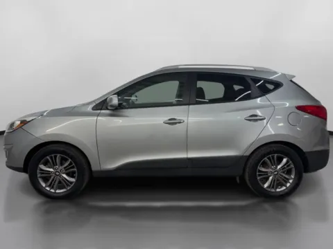 More photos of 2015 Hyundai Tucson SE Sport Utility 4D at DriveMax (Auto Center Sales and Service), MA