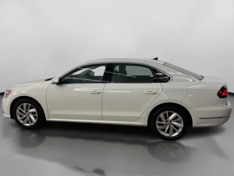 More photos of 2018 Volkswagen Passat 2.0T SE Sedan 4D at DriveMax (Auto Center Sales and Service), MA