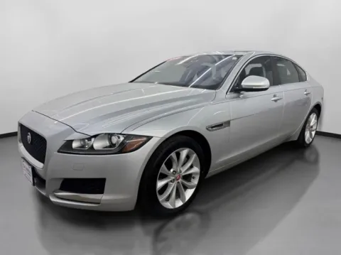 More photos of 2018 Jaguar XF 25t Premium Sedan 4D at DriveMax (Auto Center Sales and Service), MA