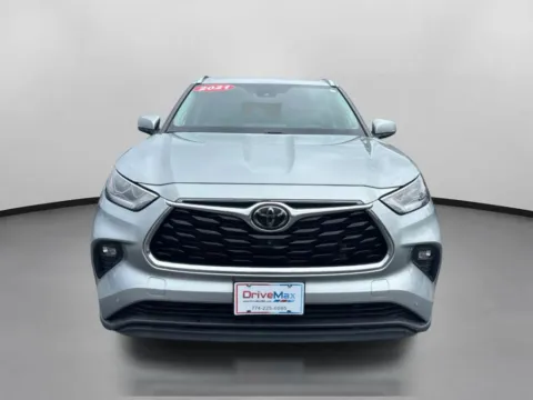 Photos of 2021 Toyota Highlander Limited Sport Utility 4D for sale in West Bridgewater, MA at DriveMax (Auto Center Sales and Service)