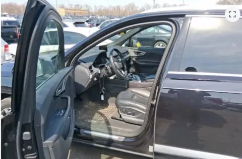 Another view of 2019 Audi Q7 45 TFSI SE Premium Plus Sport Utility 4D for sale in West Bridgewater, MA at DriveMax (Auto Center Sales and Service)