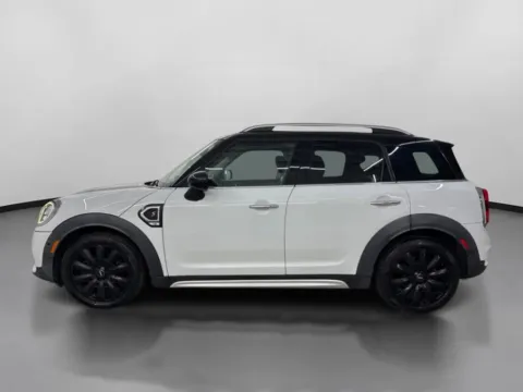 More photos of 2017 MINI Countryman Cooper S Hatchback 4D at DriveMax (Auto Center Sales and Service), MA