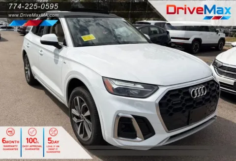 White 2023 Audi Q5 45 TFSI S line Premium Plus Sport Utility 4D for sale in West Bridgewater, MA