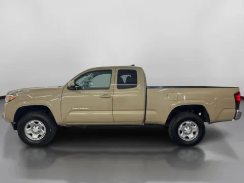 More photos of 2018 Toyota Tacoma Access Cab SR5 Pickup 4D 6 ft at DriveMax (Auto Center Sales and Service), MA