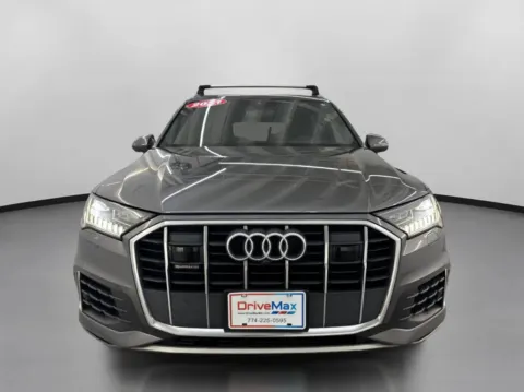 Photos of 2021 Audi Q7 55 TFSI Prestige Sport Utility 4D for sale in West Bridgewater, MA at DriveMax (Auto Center Sales and Service)
