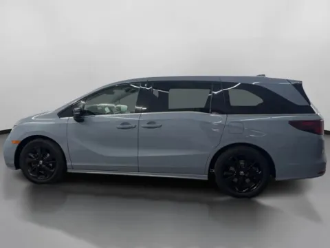 More photos of 2023 Honda Odyssey Sport Minivan 4D at DriveMax (Auto Center Sales and Service), MA
