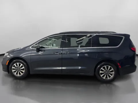 More photos of 2021 Chrysler Pacifica Touring L Minivan 4D at DriveMax (Auto Center Sales and Service), MA