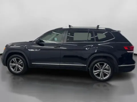 More photos of 2019 Volkswagen Atlas SE R-Line 4Motion w/Tech Pkg Sport Utility 4D at DriveMax (Auto Center Sales and Service), MA
