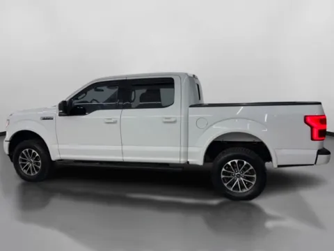 More photos of 2019 Ford F-150 SuperCrew Cab XLT Pickup 4D 5 1/2 ft at DriveMax (Auto Center Sales and Service), MA