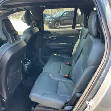 Photos of 2020 Volvo XC90 T6 Momentum Sport Utility 4D for sale in West Bridgewater, MA at DriveMax (Auto Center Sales and Service)