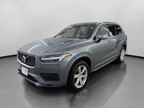 More photos of 2020 Volvo XC90 T6 Momentum Sport Utility 4D at DriveMax (Auto Center Sales and Service), MA
