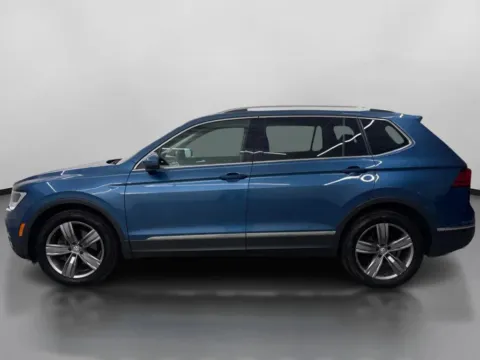 More photos of 2020 Volkswagen Tiguan SEL 4MOTION Sport Utility 4D at DriveMax (Auto Center Sales and Service), MA