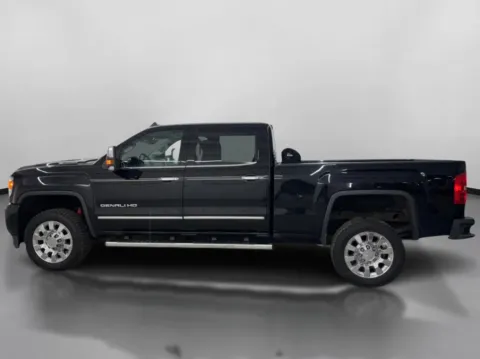 More photos of 2019 GMC Sierra 2500 HD Crew Cab Denali Pickup 4D 6 1/2 ft at DriveMax (Auto Center Sales and Service), MA