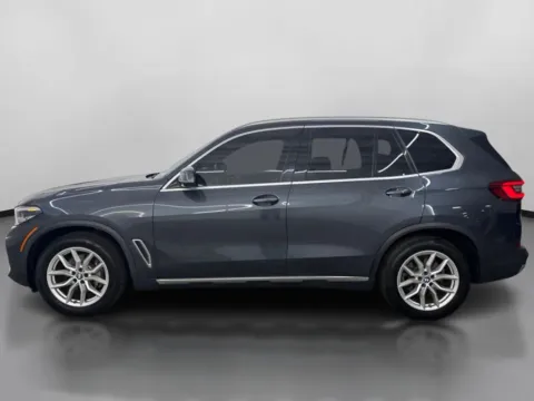 More photos of 2019 BMW X5 xDrive40i Sport Utility 4D at DriveMax (Auto Center Sales and Service), MA