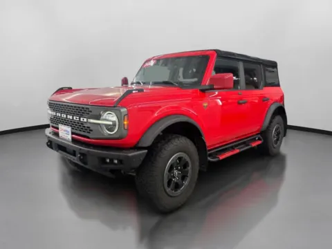 More photos of 2021 Ford Bronco Badlands Sport Utility 4D at DriveMax (Auto Center Sales and Service), MA