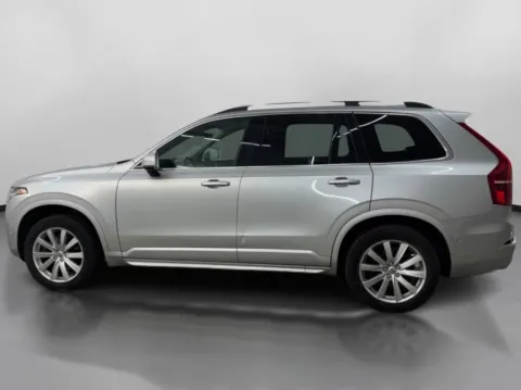 More photos of 2018 Volvo XC90 T6 Momentum Sport Utility 4D at DriveMax (Auto Center Sales and Service), MA