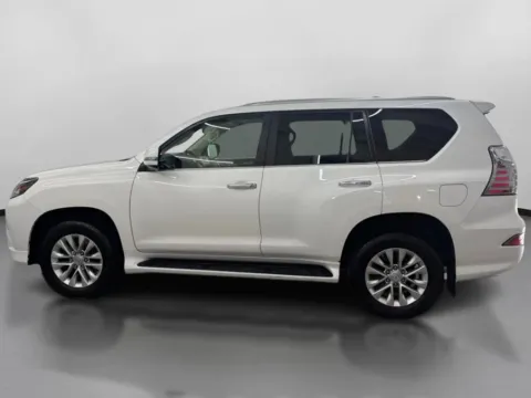 More photos of 2020 Lexus GX 460 Sport Utility 4D at DriveMax (Auto Center Sales and Service), MA