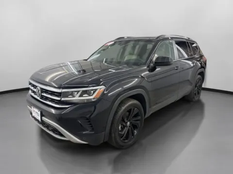 More photos of 2022 Volkswagen Atlas SE 4Motion w/Tech Pkg Sport Utility 4D at DriveMax (Auto Center Sales and Service), MA