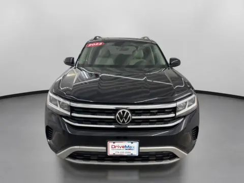 Photos of 2022 Volkswagen Atlas SE 4Motion w/Tech Pkg Sport Utility 4D for sale in West Bridgewater, MA at DriveMax (Auto Center Sales and Service)