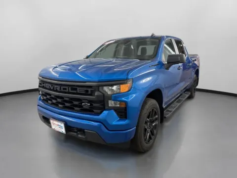 More photos of 2022 Chevrolet Silverado 1500 Crew Cab Custom Pickup 4D 5 3/4 ft at DriveMax (Auto Center Sales and Service), MA