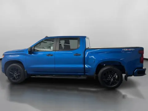 More photos of 2022 Chevrolet Silverado 1500 Crew Cab Custom Pickup 4D 5 3/4 ft at DriveMax (Auto Center Sales and Service), MA
